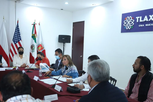 Gobierno del Estado y CFE suman esfuerzos para que todos los tlaxcaltecas cuenten con electricidad