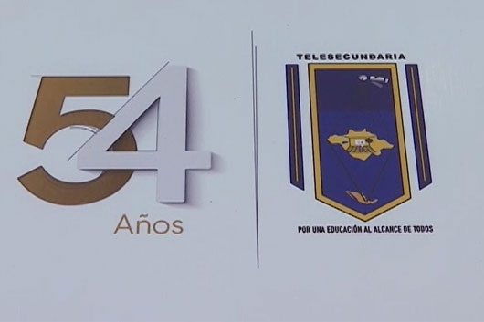 Celebra USET 54 aniversario de telesecundarias