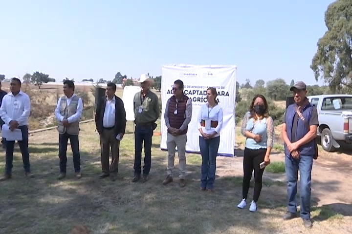 La delegación de la Secretaría del Bienestar y la SIA pusieron en marcha el proyecto de Aprovechamiento de Agua Captada para Uso Agrícola