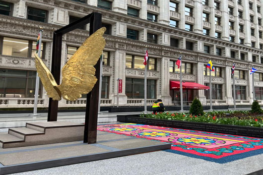 Alfombras de Huamantla presentes en la inauguración de la exposición “Las Alas de México” que se exhibe en Chicago