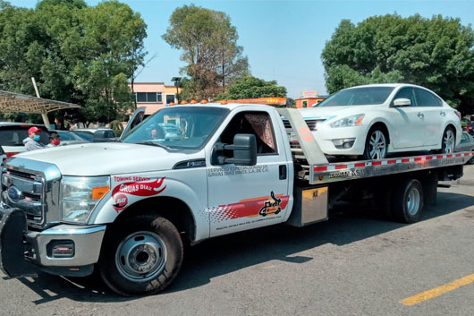 Recupera Policía de Tlaxcala Capital auto robado en Panotla