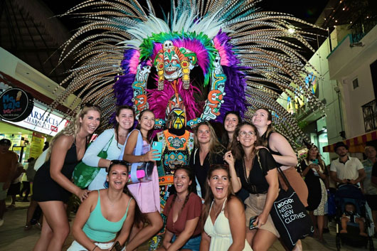 Con alegría fue recibida la representación de Tlaxcala en el Festival de  Tradiciones de Vida y Muerte en Xcaret