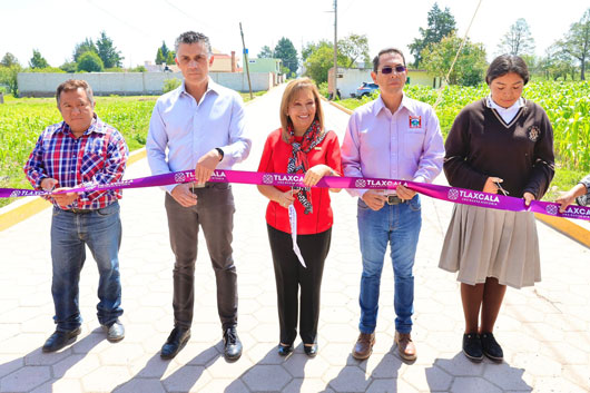 Entregó gobernadora Lorena Cuéllar obra pública en Apizaco y Huamantla