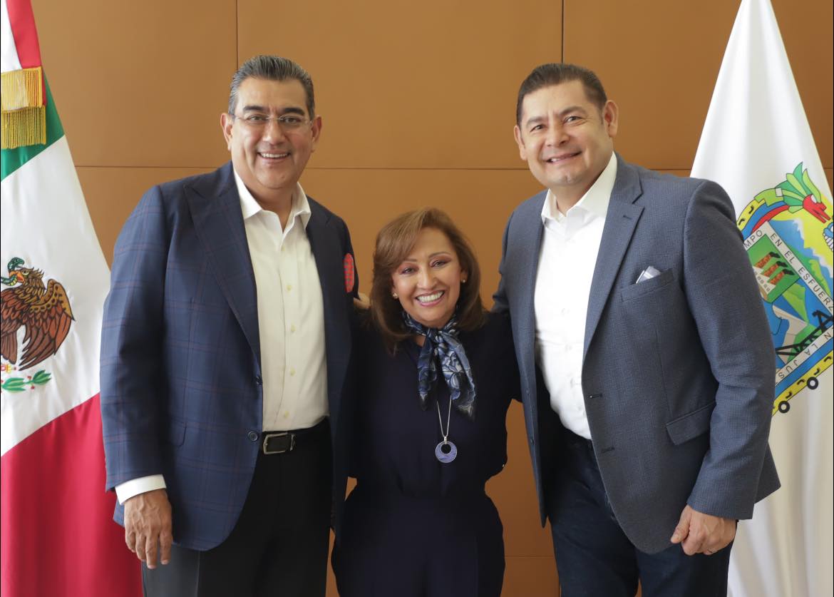 Se reunió gobernadora Lorena Cuéllar con su homólogo de Puebla, Sergio Salomón Céspedes Peregrina y con el virtual gobernador electo, Alejandro Armenta Mier