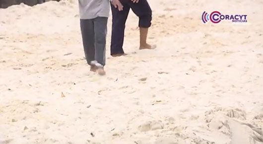 Infantes aprovechan canchas de voleibol de playa