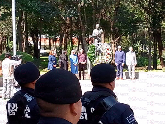 Rinden homenaje al escritor tlaxcalteca, Miguel N. Lira