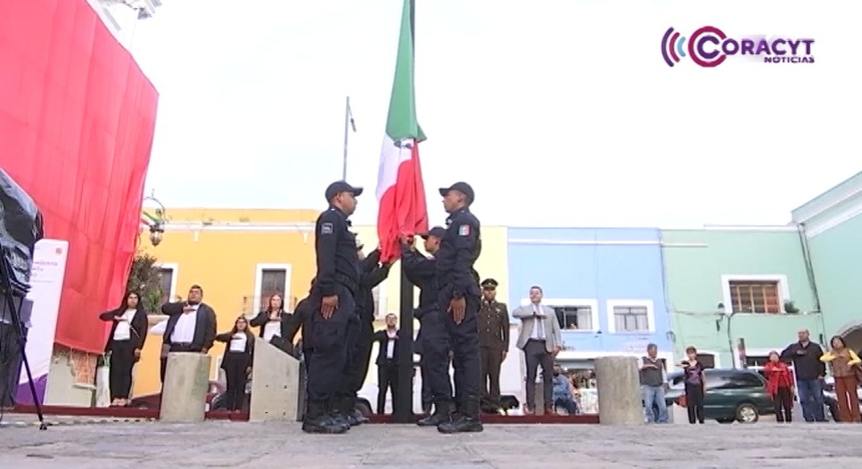 Rindió SOTyV y Ayuntamiento de Emiliano Zapara honores al lábaro patrio