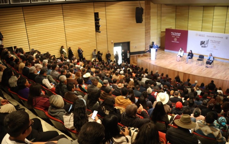 Resalta participación ciudadana en el “Foro para elaborar el PND 2025-2030”